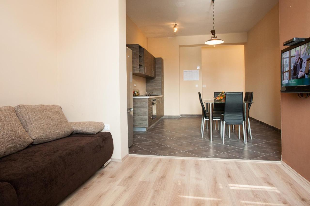 Apartments Tm คิร์ก ภายนอก รูปภาพ